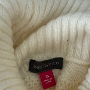 Vince Camuto Cream Women's turtleneck Sweater